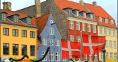 Nyhavn harbor colorful houses